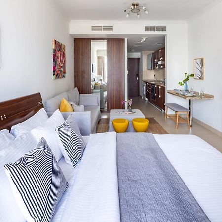 Frank Porter - Goldcrest Executive Apartment Dubai Ngoại thất bức ảnh